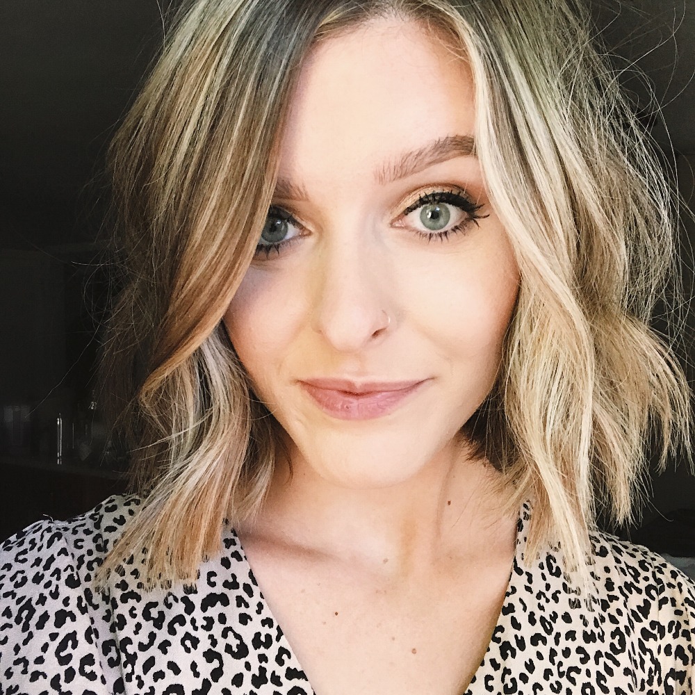 Meet your Posher, Ashley